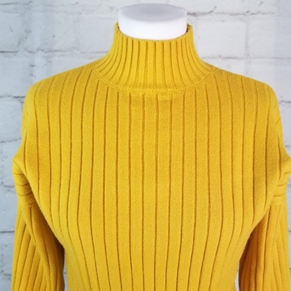 M/L Mustard Yellow Stretchy Cropped Ribbed Mock Neck Sweater - Picture 2 of 5